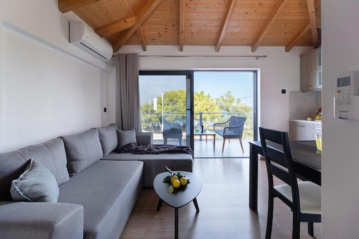 Villa On The Sea Agia Marina  Exterior foto